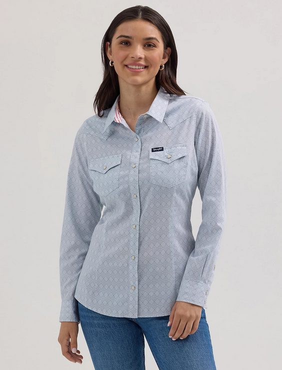 Wrangler Womens Blue Print Snap Shirt, M Wrangler Womens Blue Print Snap Shirt, M