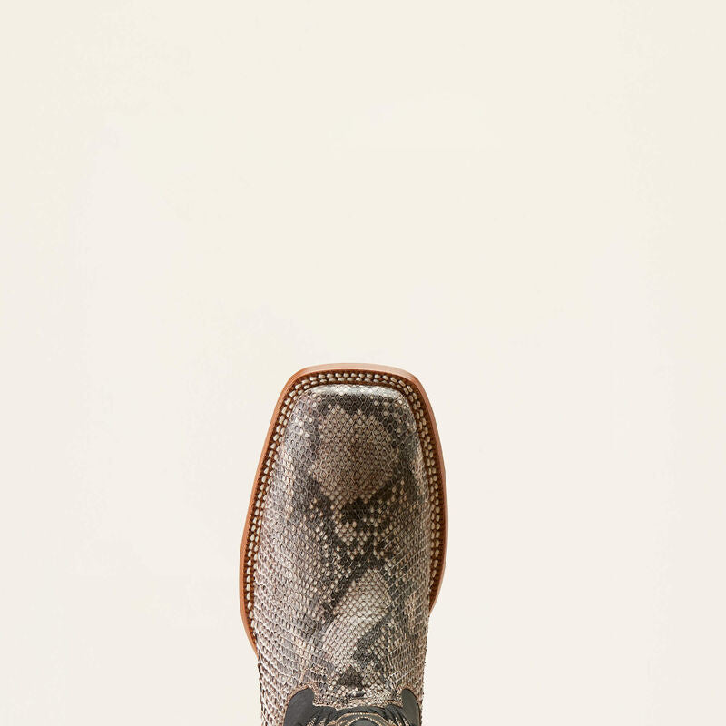 10047081_toe_warm
