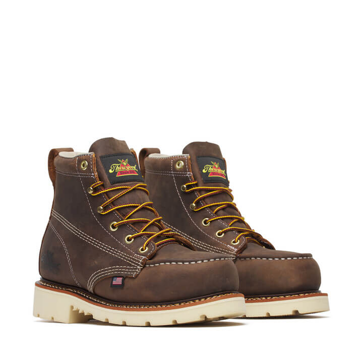 Women’s American Heritage – 6″ Trail Crazy Horse Safety Toe – Moc Toe MAXWear 90™