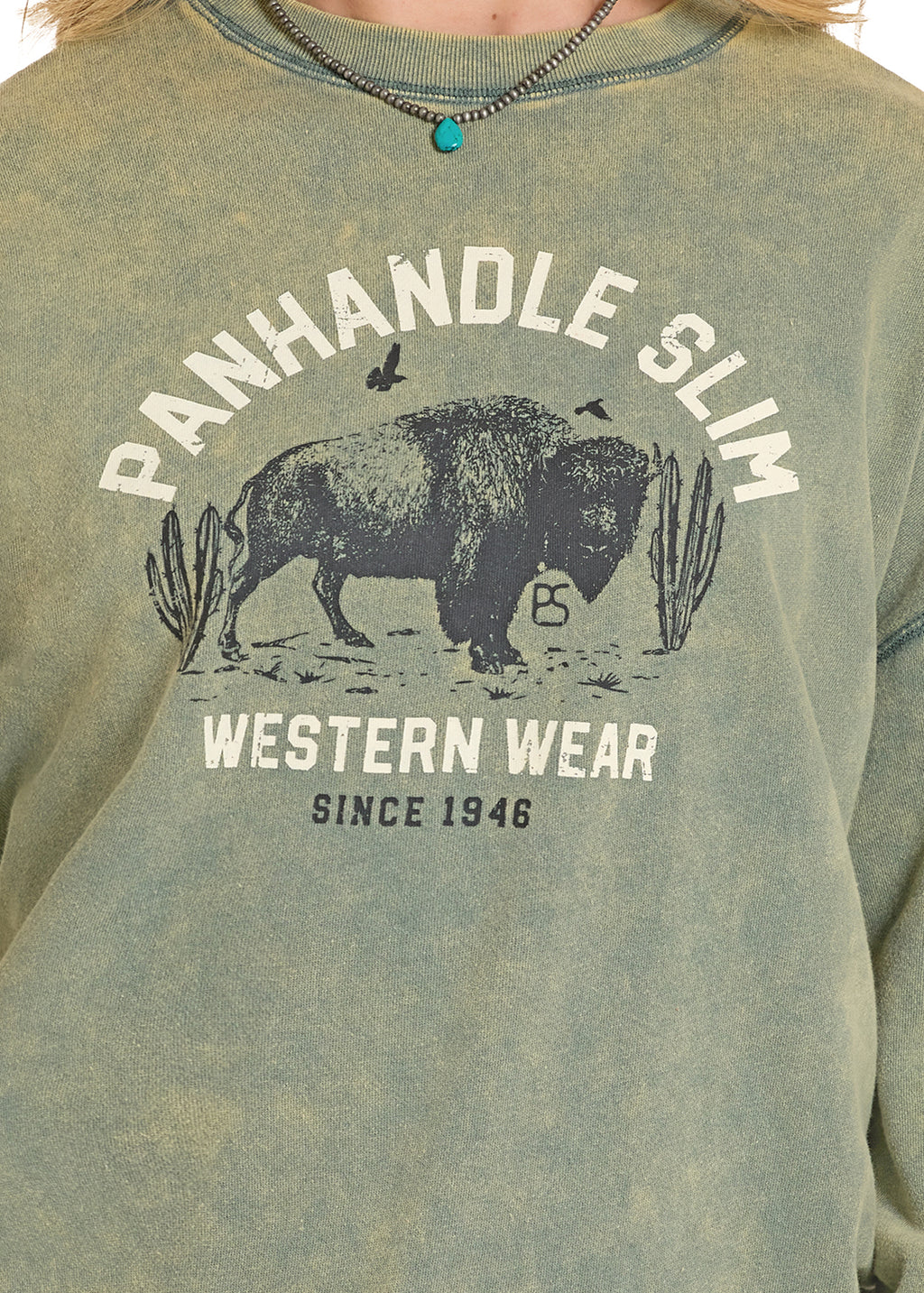 Womens Buffalo Graphic pullover