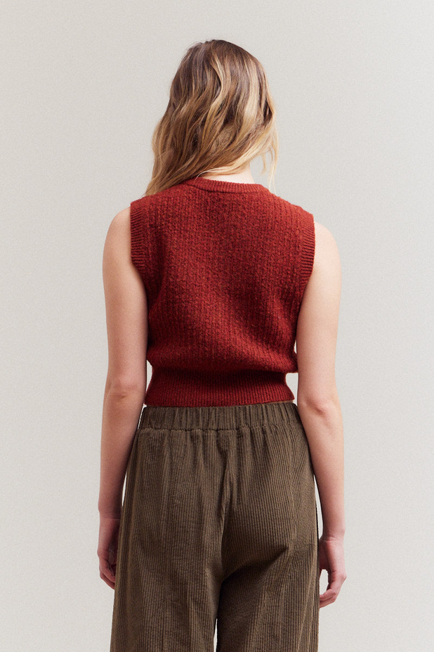 Fitted Button Up Sleeveless Top