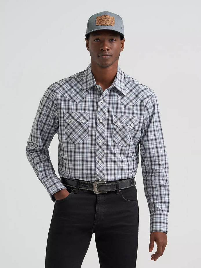 Men's Wrangler Retro® Sawtooth Snap Pocket Western Shirt - Pine Black