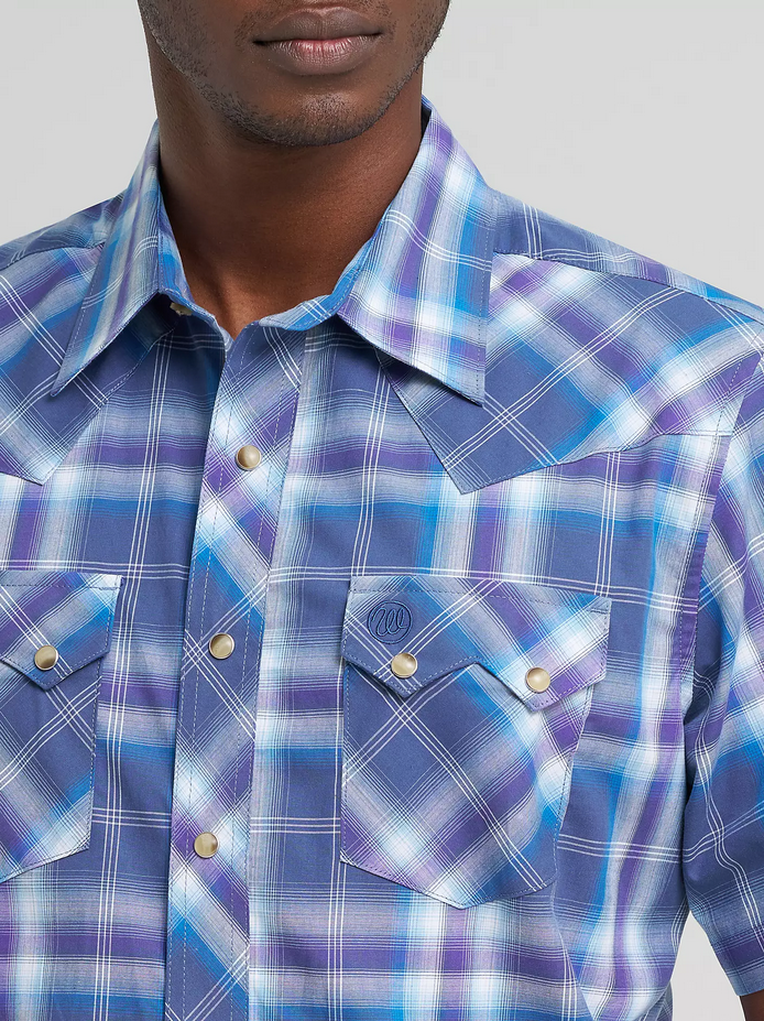 Wrangler Retro® Short Sleeve Sawtooth Pocket Western Snap Shirt - Navy Orchid