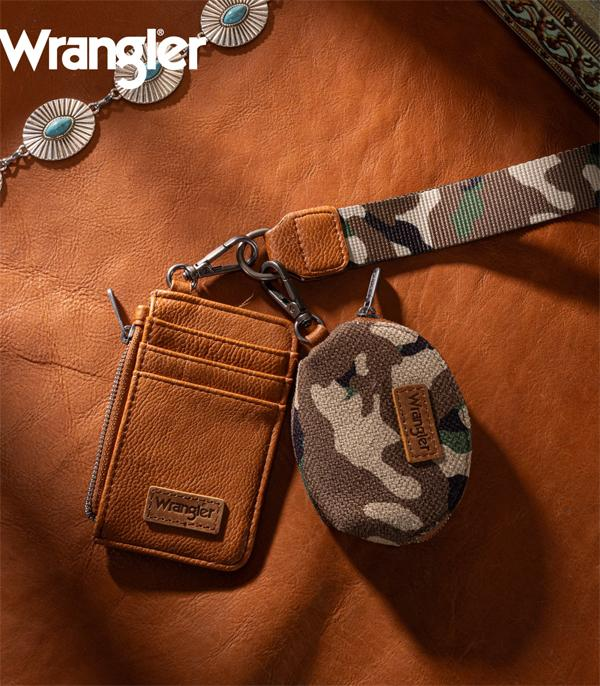 Wrangler Camo Print Dual Pouch Wristlet - Green