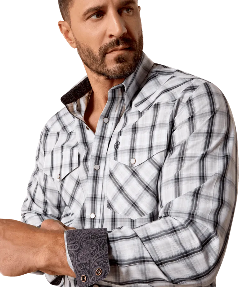 Wrinkle Free Ari Fitted Snap Shirt