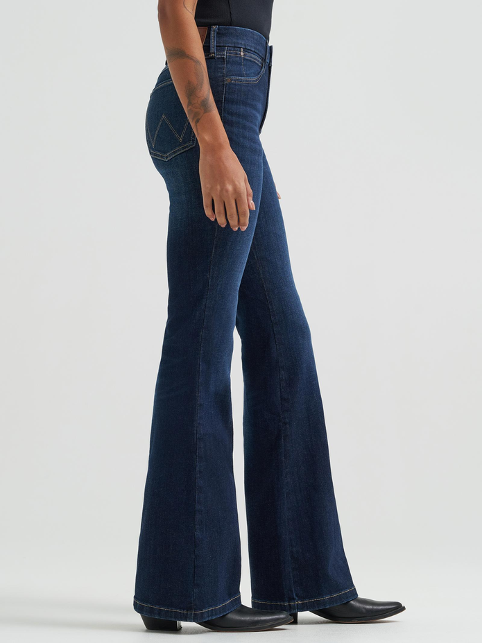 Wrangler® Bespoke Bootcut Jean - High Rise -  Madilyn