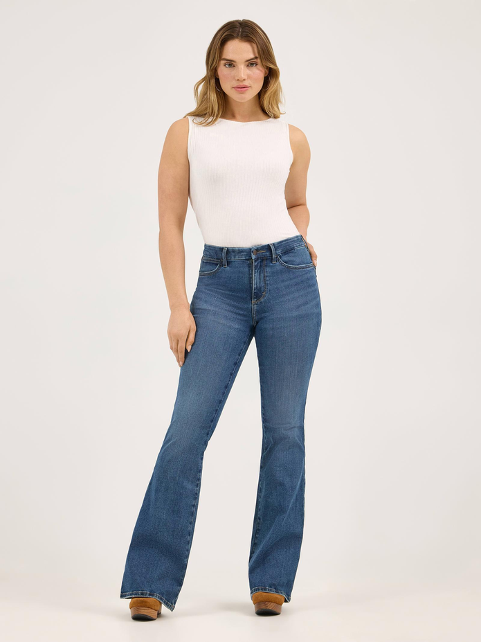 Wrangler® Bespoke Flare Jean - High Rise - Lily