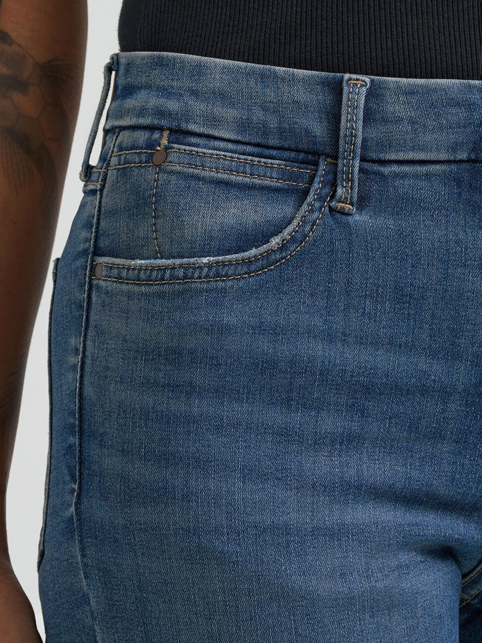 Wrangler® Bespoke Flare Jean - High Rise - Lily