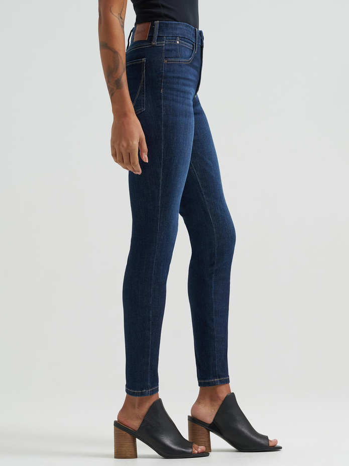 Wrangler® Bespoke Skinny Jean - High Rise - Rae