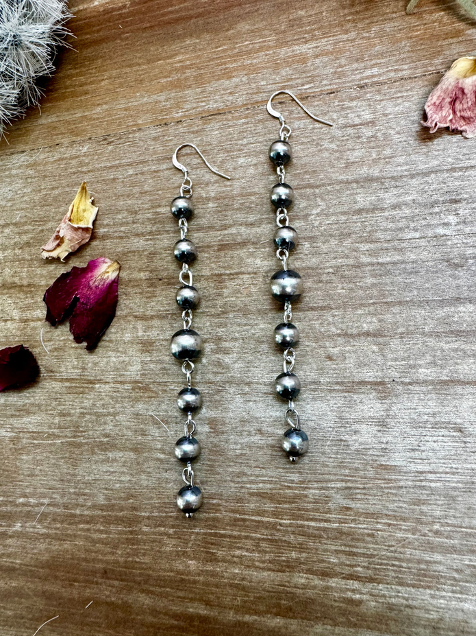 Sterling Silver Pearls earrings dangle simple on needle