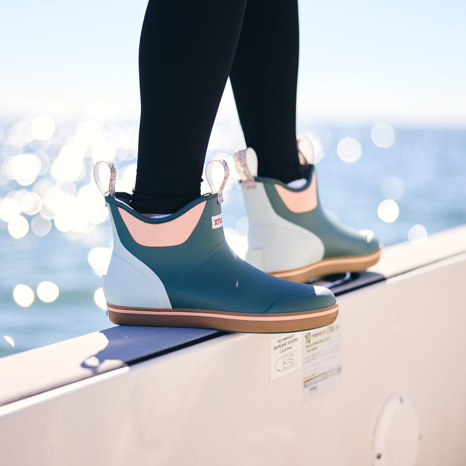 Women's Ankle Deck Boot