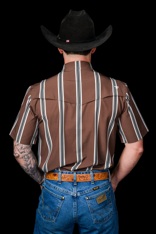 Hatfield Brown Short Sleeve Pearl Snap Shirt