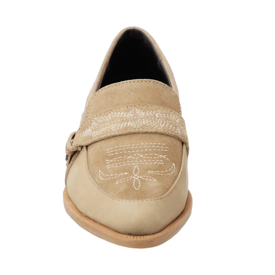 Martingale Loafer Latte Suede 7.5B