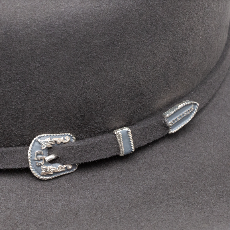 75 Skyline 6X Fur Felt Cowboy Hat