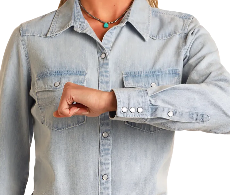 Women's Light Wash Denim Pearl Snap Shirt XL