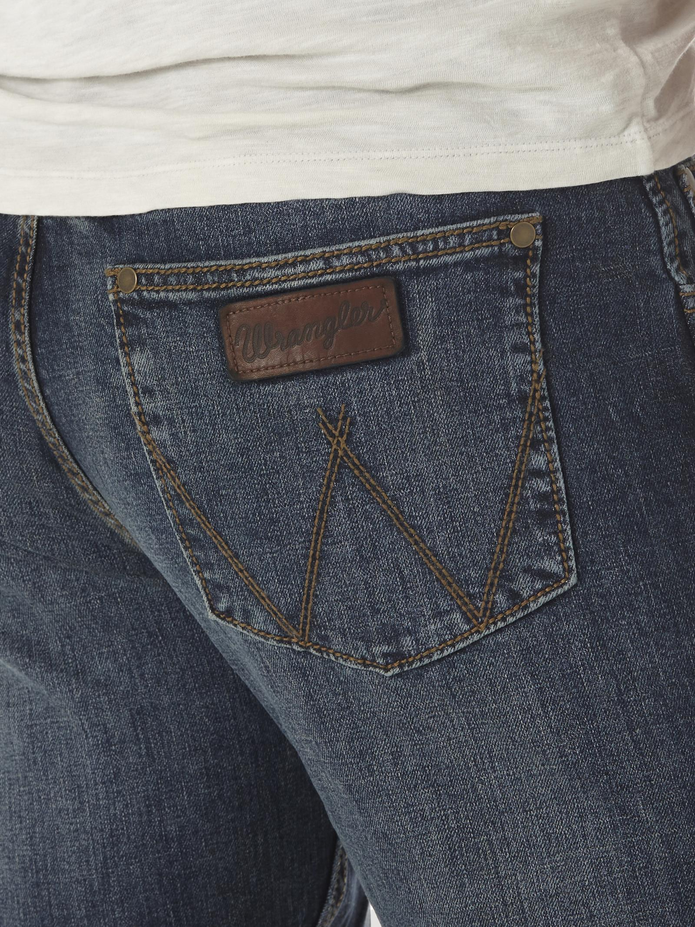 Retro Slim Fit Straight Leg Jean