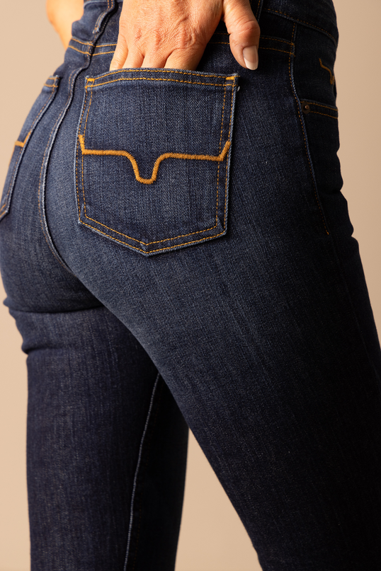 JENNIFER JEANS
